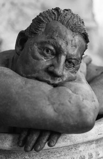 2015.Eric.portraitNB